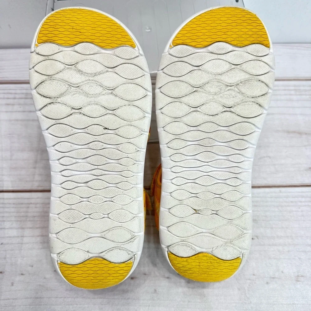 Ryka Yellow Savannah Sport Sandals Contoured Footbed Comfort Arch Support
